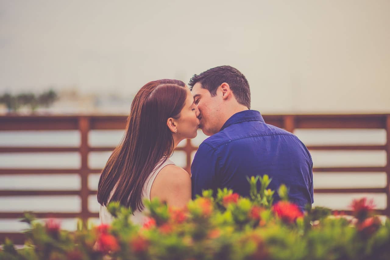 Casual Dating: so funktioniert es - die Tipps von elFlirt Casual Datig